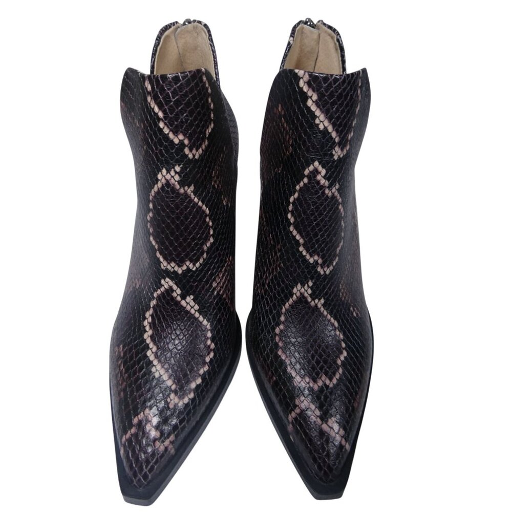 Vince Camuto VC-Gigietta Mauve‎ Multitricolor Snake Skin Boots Size 8M